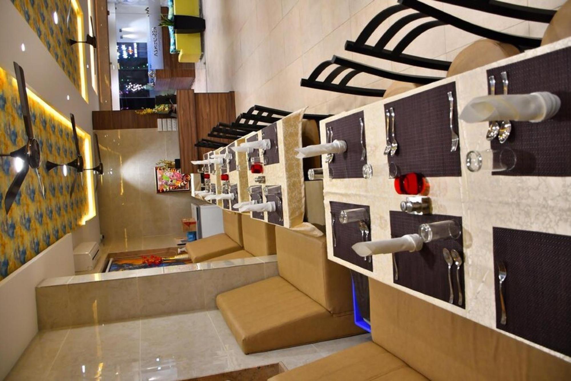 Residenza Adhikrishna Arcade Hotell Erode Exteriör bild