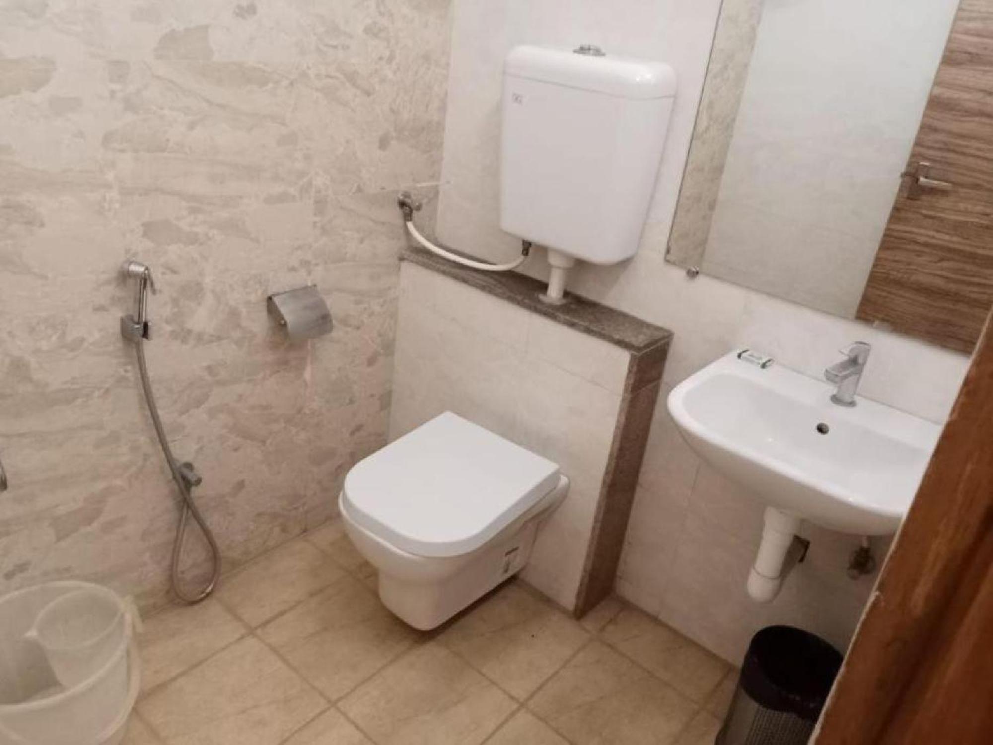 Residenza Adhikrishna Arcade Hotell Erode Exteriör bild